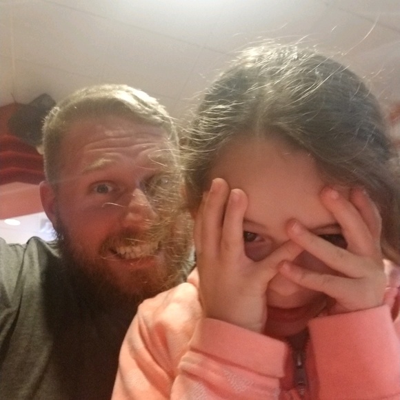 Meet your Posher, Joshua - Picture 1 of 1